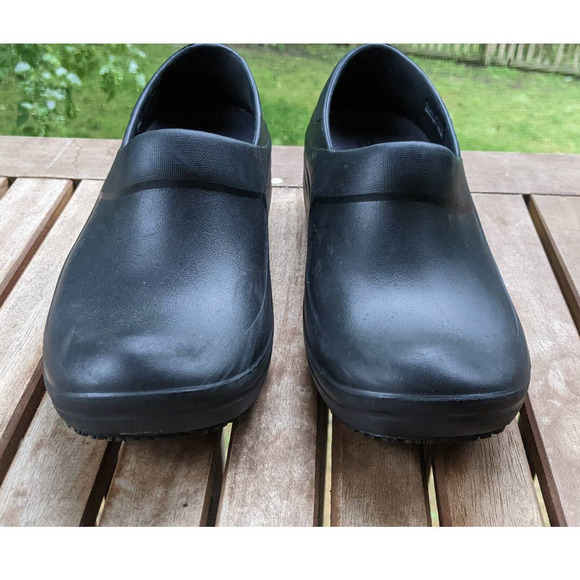 CROCS Neria Pro II Dual Comfort black clogs womens size 9 - Picture 2 of 10